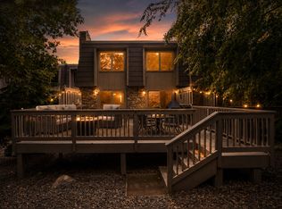 10250 Berkshire Rd, Bloomington, MN 55437