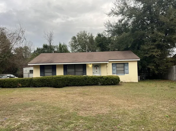 2539 Crescent Dr, Albany, GA 31705