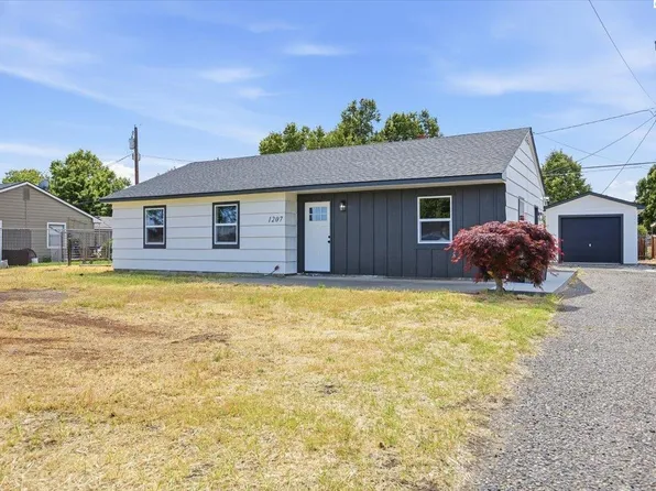 1207 Acacia Ave, Richland, WA 99354