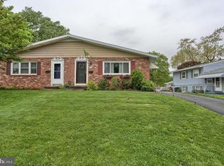 440 W Marion St, Lititz, PA 17543