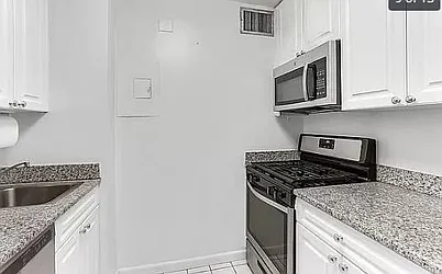 Rented by City Zen Realty