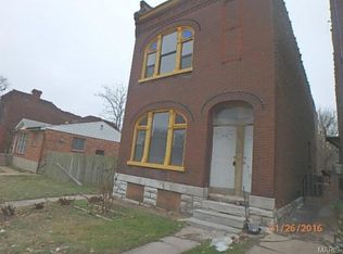 1122 Angelica St, Saint Louis, MO 63107