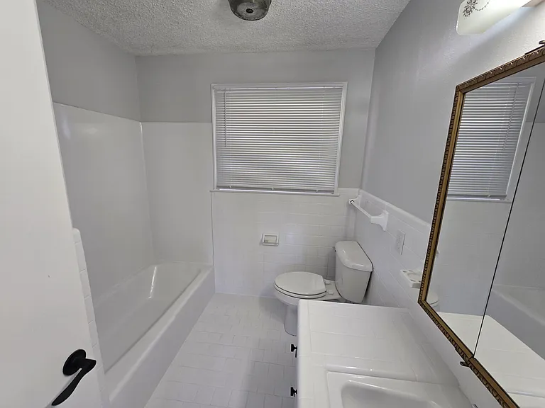 209 Friendship Dr — Photo 5