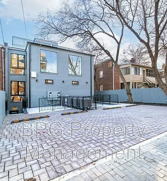 3921 W St NW #1 — Photo 90