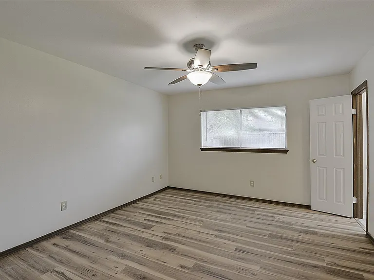 20134 Dawn Mist Dr — Photo 16