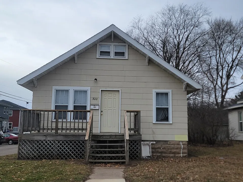 320 2nd Ave