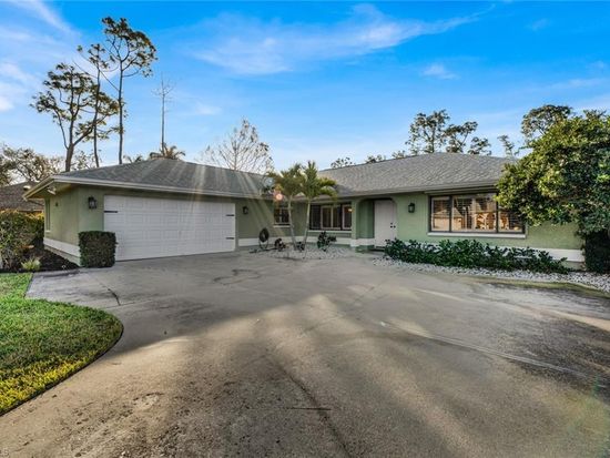 6735 Highland Pines CIR, Fort Myers, FL 33966