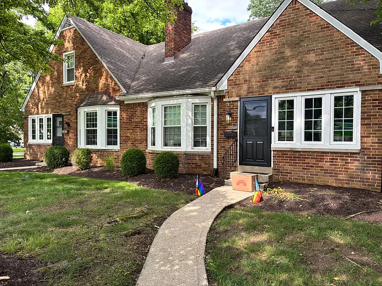 7053 N College Ave — Photo 4