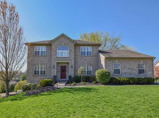 5958 Brierly Ridge Dr, Cincinnati, OH 45247