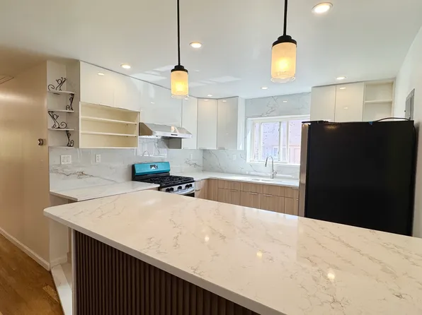143 Bay 29 St #3, Brooklyn, NY 11214