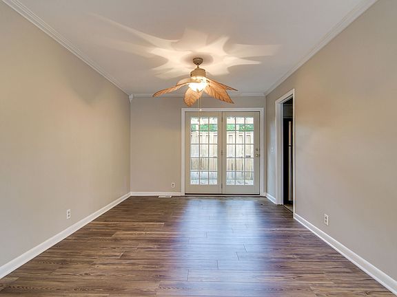 5th image of 508 Doral Country Dr