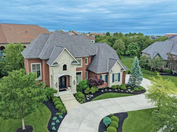 8880 Bayside Ct, Mason, OH 45040