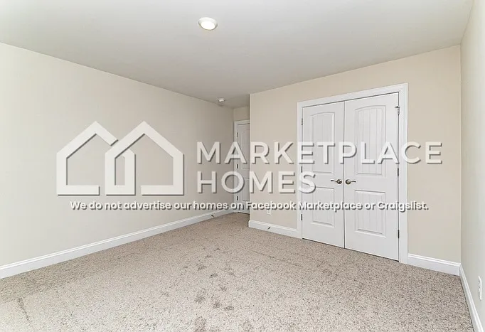124 S Sina St — Photo 20