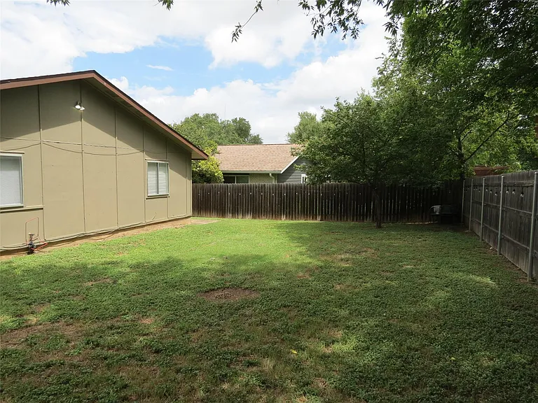 6803 Rearden Rd — Photo 26