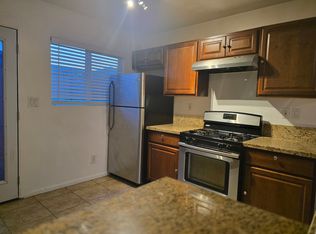 238 Saturmino Rd #7, Palm Springs, CA 92262