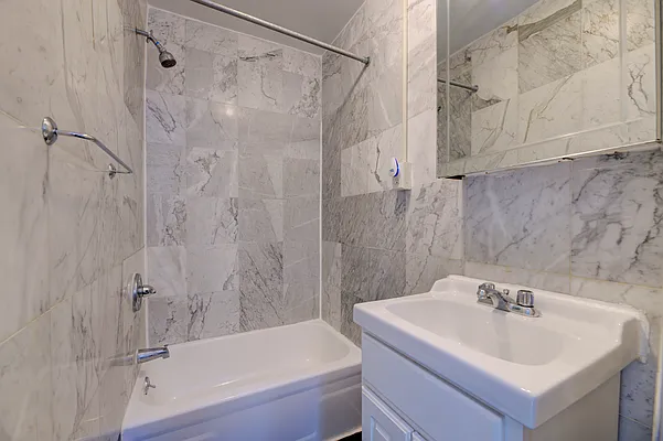 Rented by REAL New York | media 10