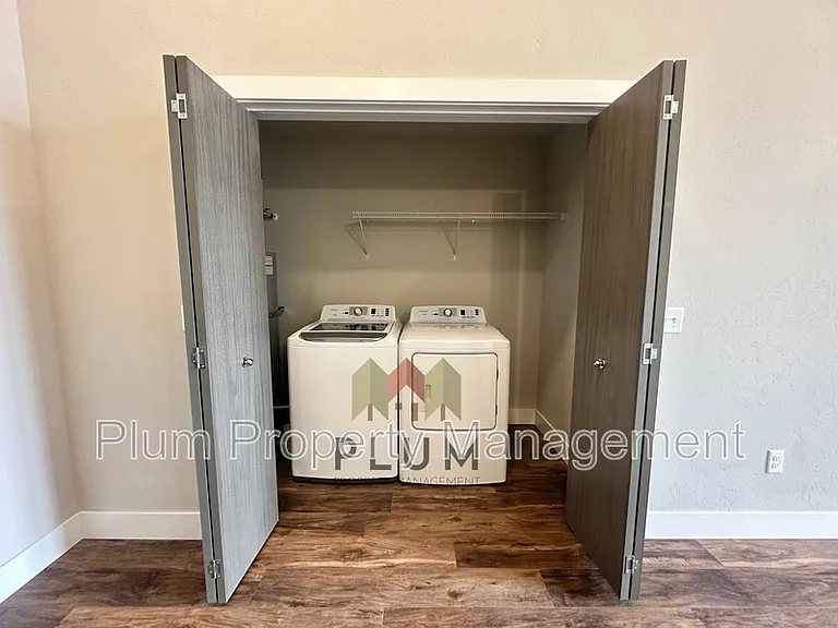 425 Michigan Ave #107 — Photo 10
