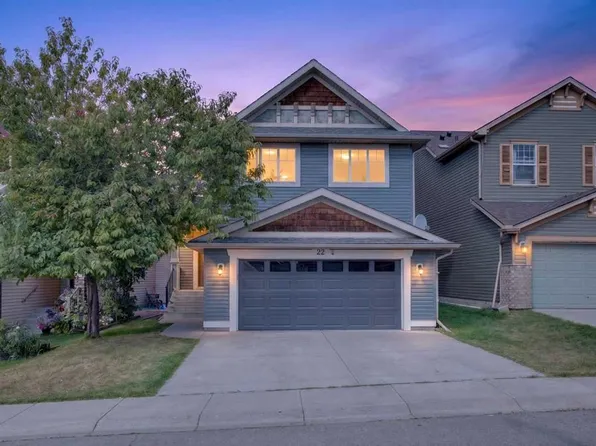 22 S Evansbrooke Way NW, Calgary, AB T3P 1C5