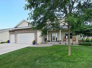 420 Lockmoor Ave, North Liberty, IA 52317