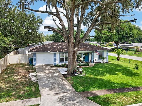 4th image of 599 MAGNOLIA RIDGE AVENUE
