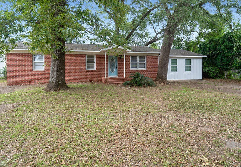 118 Czar Ln — Photo 2