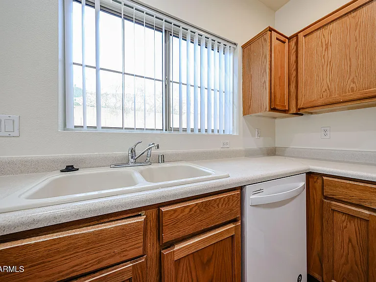 25242 N 40th Ln — Photo 12