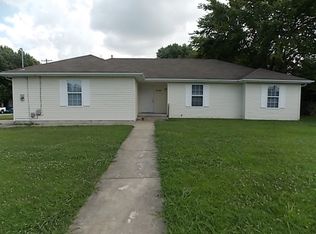 2326 N Missouri Ave, Springfield, MO 65803