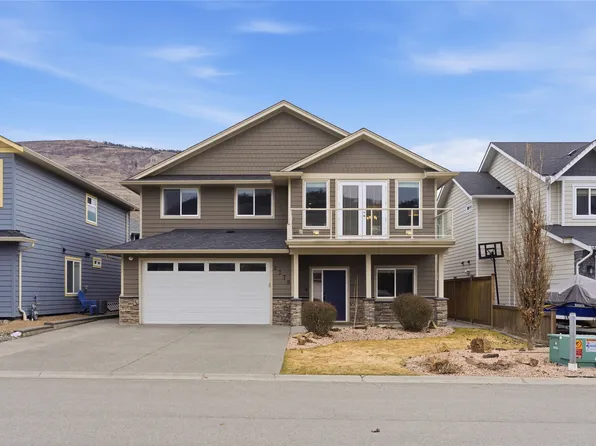 2779 Beachmount Cres, Kamloops, BC V2B 0E6