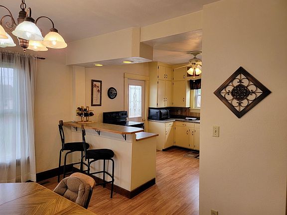4th image of 521 E Hancock St