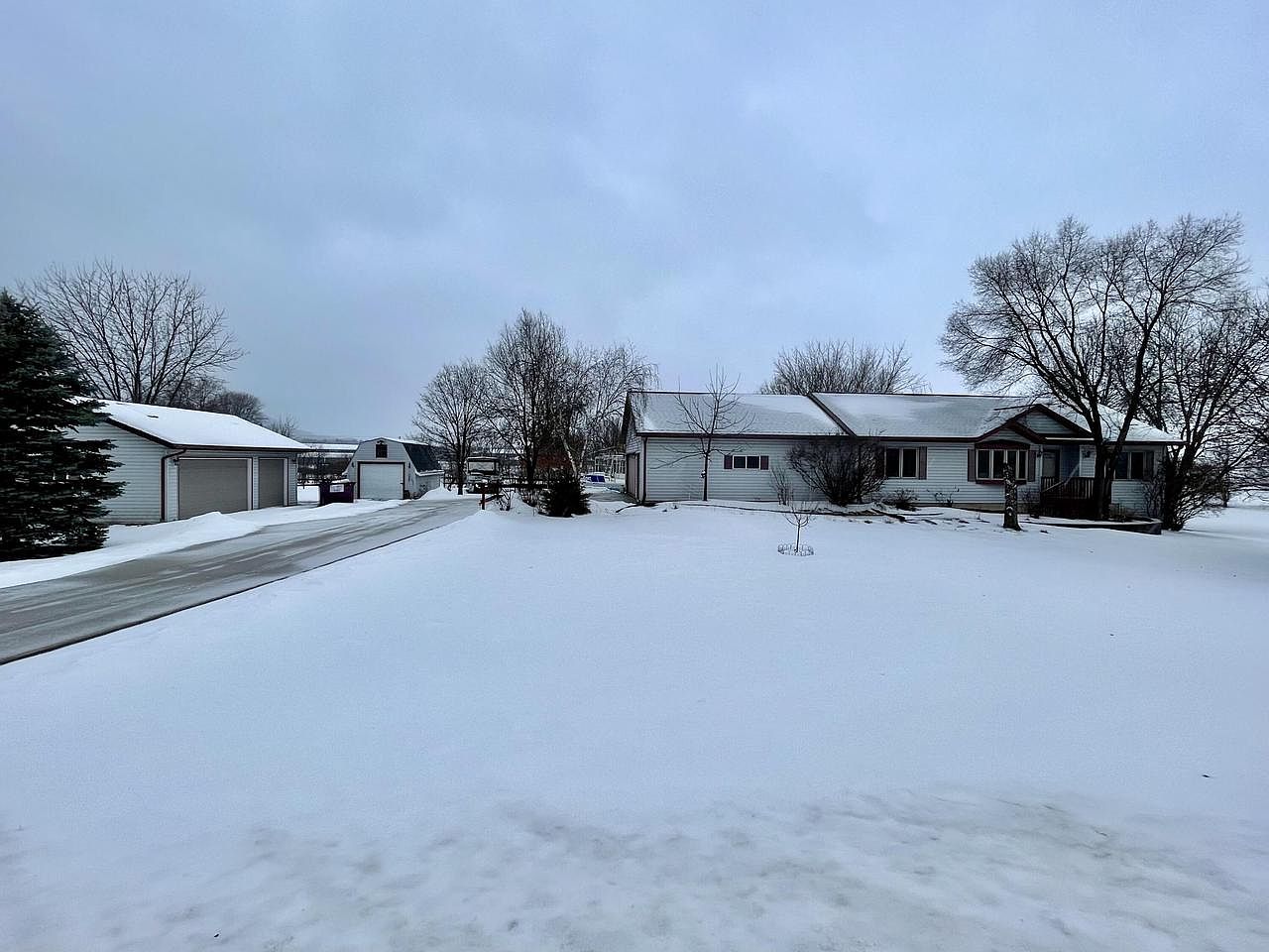 N12175 County Road K, Trempealeau, WI 54661 Zillow