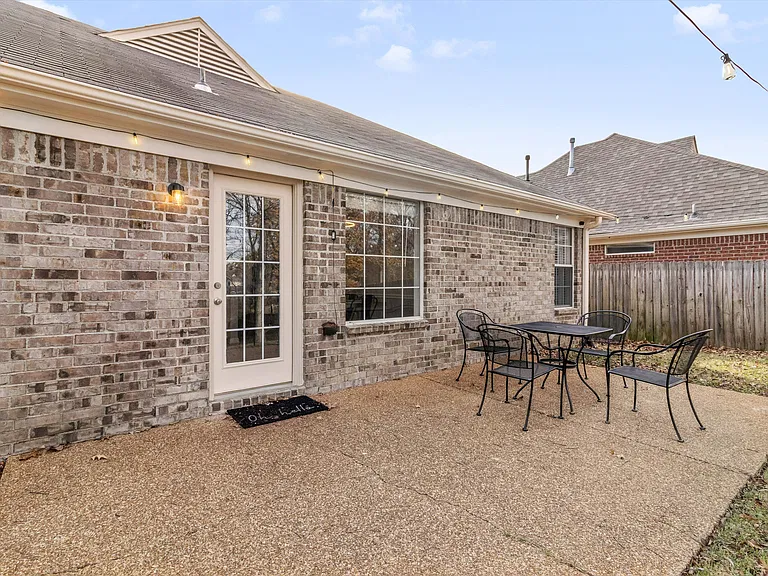 6830 Garmin Ln — Photo 23