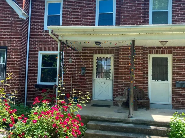 517 Locust St, Denver, PA 17517