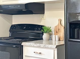 1055 Lyndhurst Rd, Waynesboro, VA 22980