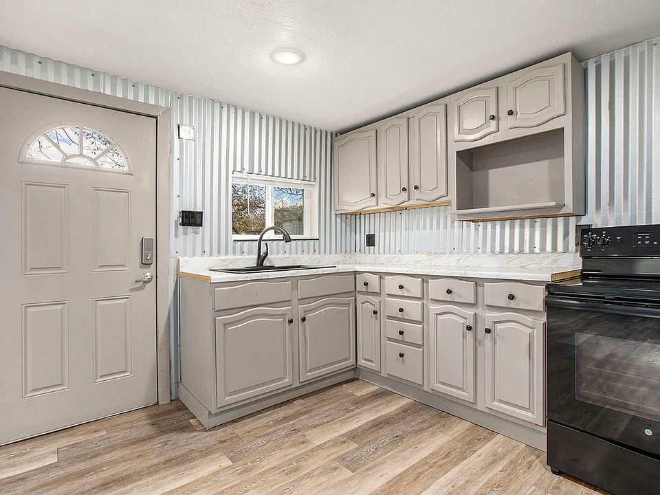 Waltham Apartment Rentals Manitou Springs, CO Zillow