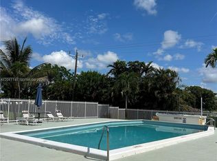 1501 NE 191st St APT C401, Miami, FL 33179