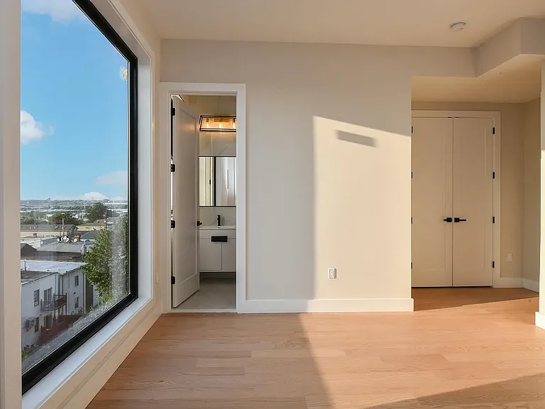 221 Columbia Ave #2 — Photo 10