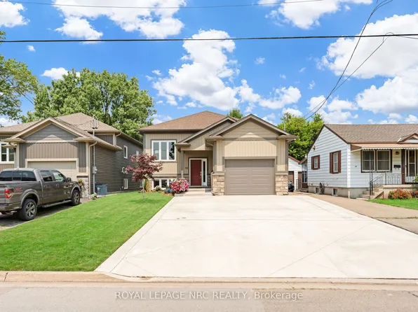 18 Erie St, Welland, ON L3B 5J7