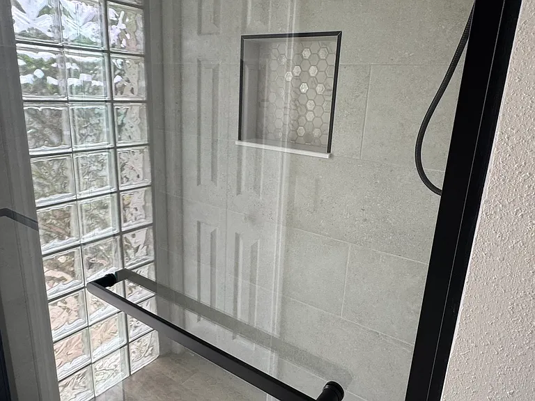 7409 Lake Forest Cir — Photo 35