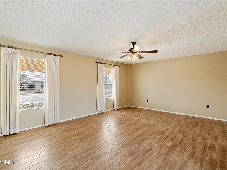 10528 W Tumblewood Dr — Photo 5