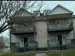 666 Parkwood Dr, Cleveland, OH
