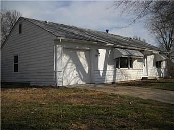 1st image of 3009 Farley Ave