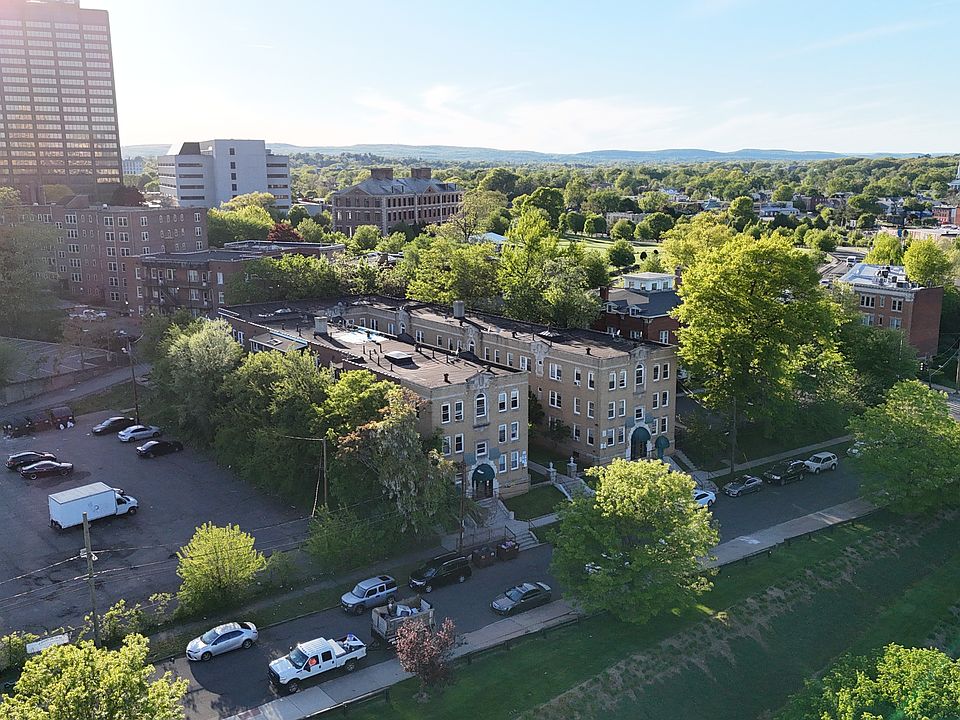 1st image of 99 Spring St #D1