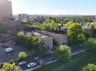 99 Spring St #D1, Hartford, CT 06105