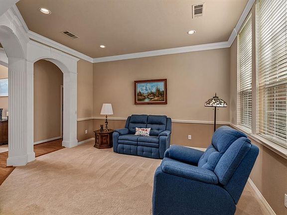 5th image of 4228 Fairway Dr