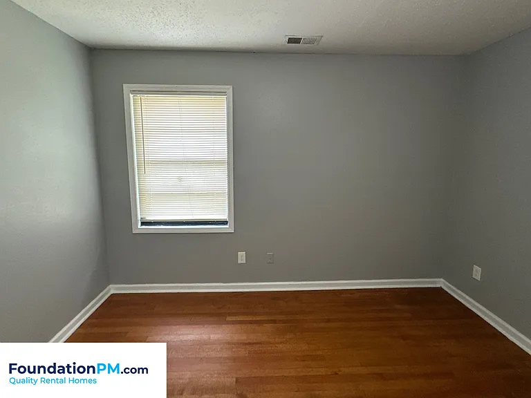 5028 Cheston Ave — Photo 16