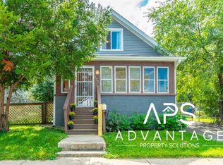 1207 Dearborn Ave, Aurora, IL 60505