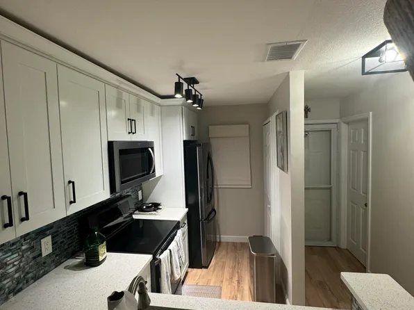 9427 S Ocean Dr APT 56, Jensen Beach, FL 34957