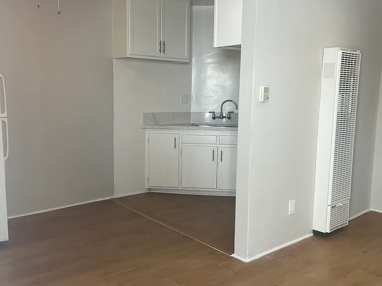 5762 San Vicente Blvd #12A — Photo 6