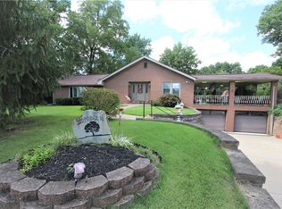 2209 Ridge Rd, Finleyville, PA 15332