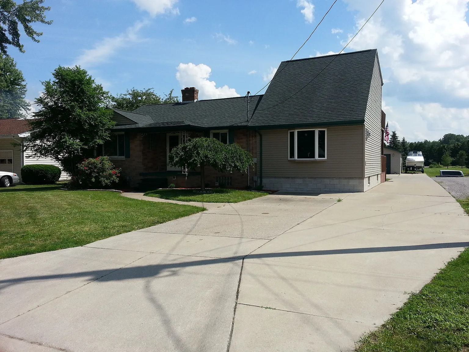 2312 Kosciuszko Ave photo 1
